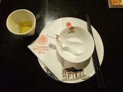 餐具摆设-塘人·老底子宁波菜小馆(南塘老街店)