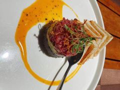 牛肉塔塔配牛油果黑橄榄酱-Solo(衡山路店)