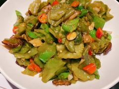 莴笋炒腊肉-渔芙南(三里屯店)