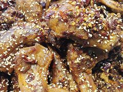 -叼叼姐手撕烤兔·兔头(十八梯店)