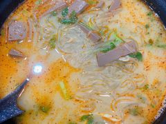 -鸭小妹鸭血粉丝(老门东店)