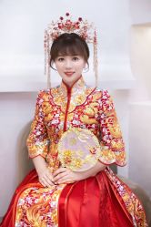 -洋洋婚纱品牌集合店