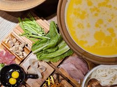 -云海肴·汽锅鸡·云南代表菜(曲江大悦城店)