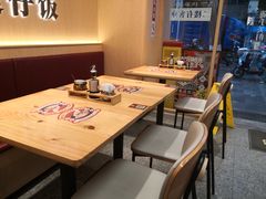 -华记煲仔华·煲仔饭(市桥易发店)