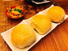 酥皮焗叉烧包-添好运点心专门店(深水埗店)