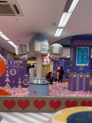 -孩子王童乐园(马群店)