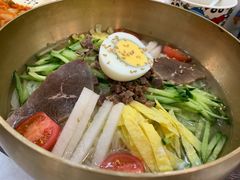 -釜山豚骨汤饭(芝罘万达广场店)