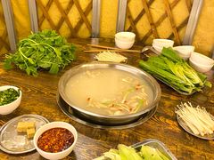 -巴山一绝烤全羊(三圣乡刘家花园店)