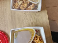 -德克士(绿地店)