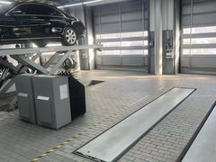 -奔驰利星行(北京花乡店)