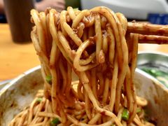 素椒杂酱面-左撇子私房面