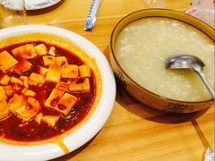 -乌镇那一年小院主题餐厅(甘泉西路店)