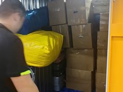 -安东易迷你仓自助寄存仓库(金桥店)