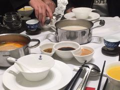 -红鼎豆捞·非遗鲍皇汤火锅(宝丰路店)