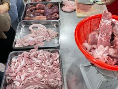 -标记美食新鲜猪杂(兴南大道店)