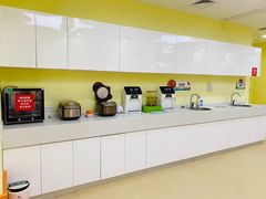 -蓝旗亲子游泳(范湖万达广场店)