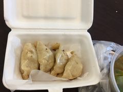 -黄阿姨锅贴大王(万航渡路店)