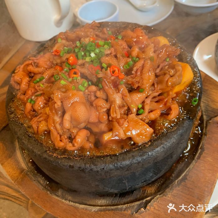 西江美食舫·江西菜(健德桥店)石磨脱骨凤爪图片