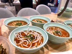 -粉吖吖·邵阳米粉(体育西路店)