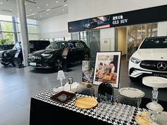 -天津波士信达奔驰4S店(卫津南路店)