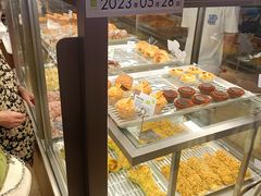 -奈雪的茶(湖滨银泰in77C区PRO店)