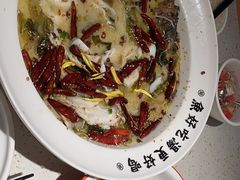 -江渔儿酸菜鱼(曜一城店)