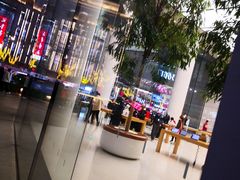 -Apple零售店(济南恒隆广场店)