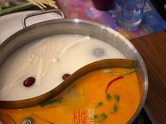-樾餐厅泰式海鲜火锅(民歌湖店)