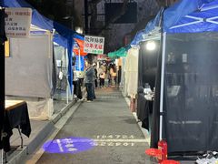 -吴山路夜市