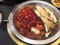 -沸炉重庆老火锅(军事博物馆店)