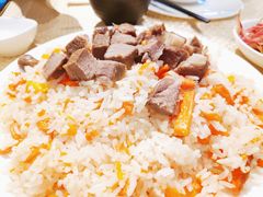 羊城抓饭-巴扎美食·新疆菜·西域歌舞表演餐厅(新疆大厦店)