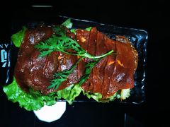 嫩滑牛肉-乐尚一号high唱音乐·火锅