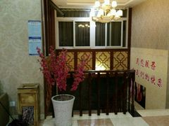-鸿泰龙·天下易行·足道·SPA(来福士店)