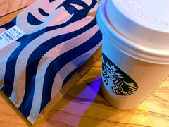 燕麦抹茶拿铁-星巴克(广州南站A18检票口楼上)