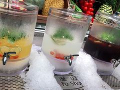 -金滏山烤肉·海鲜·火锅自助餐厅(襄阳万达店)