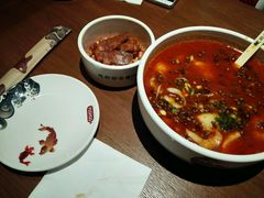 -渝是乎酸菜鱼(龙旗购物中心店)