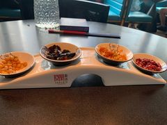 -凤凰湘语·海派湘菜(浦东旗舰店)