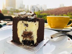 -UNI UNI(环亚凯瑟琳店)