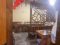 -果松木炭酸菜铜火锅·外婆参鸡汤