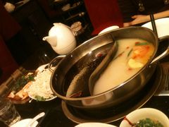 鸳鸯锅-焱三乐四川火锅店(经纬街店)