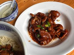-沪西老弄堂面馆(定西路店)