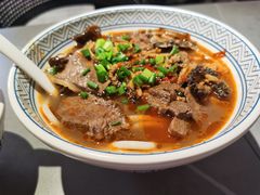 -粉吖吖·邵阳米粉(体育西路店)