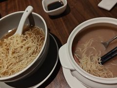 -港丽餐厅(正大店)