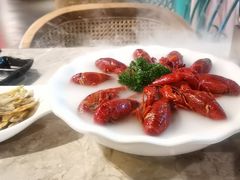 -沪小胖小龙虾(淮海中路旗舰店)
