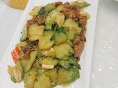 苦瓜炒牛肉-金华安大酒楼·老牌潮菜·粤式茶点(东方国际店)