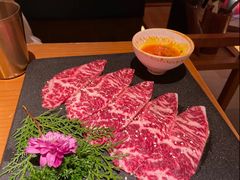 蛋汁挟裏“小西冷”-MIKOMIKO和牛烧肉专门店(南门店)