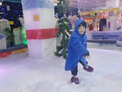 -蓝精灵乐园·世茂精灵之城主题乐园
