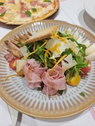 -奈尔宝家庭中心·亲子早教·派对餐厅(北京东坝万达店)