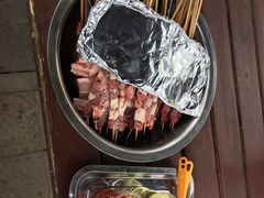 -尚庄度假村·庭台树下·户外烧烤·团建CS·轰趴营地(上庄水库店)