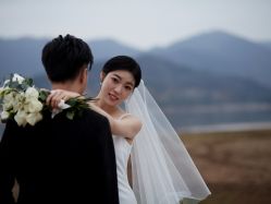 点击看大图 -都市丽人婚纱摄影